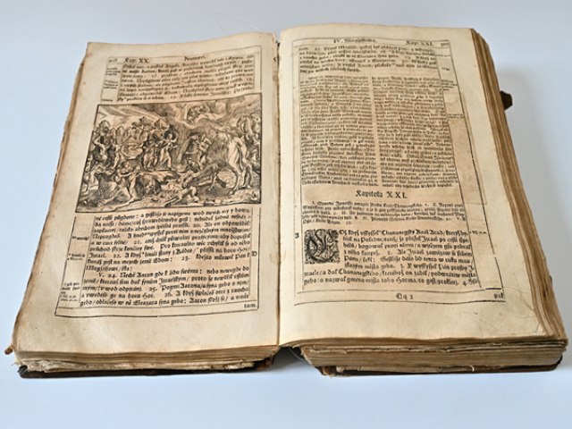 Bible svatováclavská, 1715, Sbírka Muzea v Ivančicích